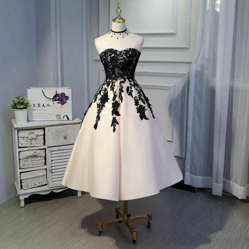 Champagen Wedding Dresses Tea Length Corset Black Lace Sleeveless Bridal Dresses