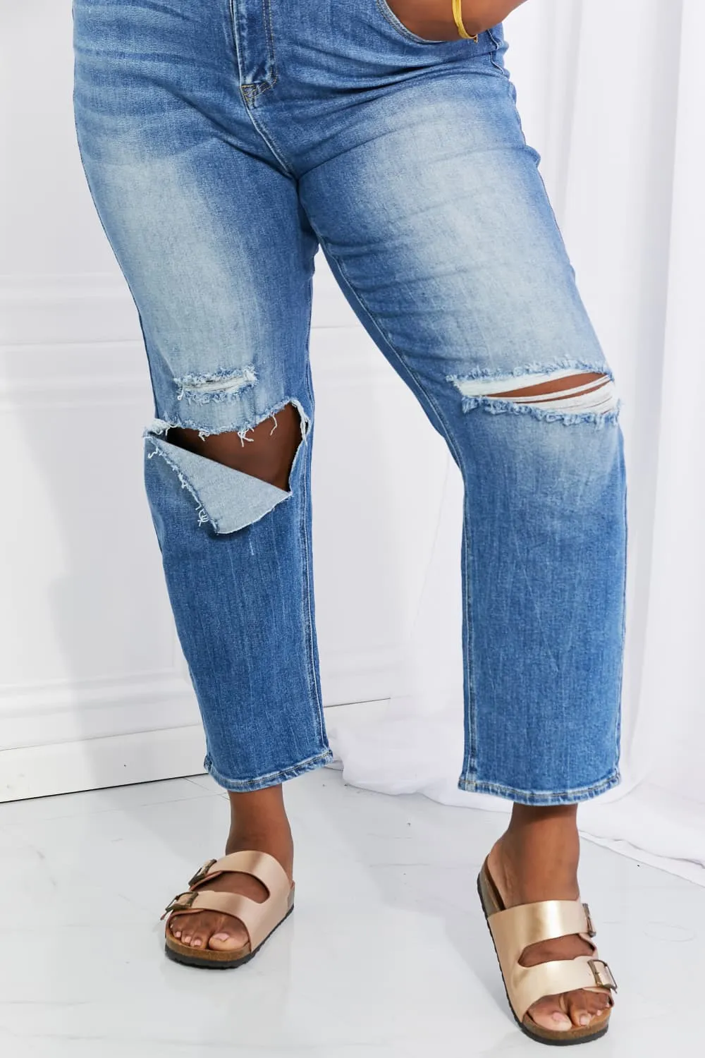 Emily High Rise Relaxed Jeans